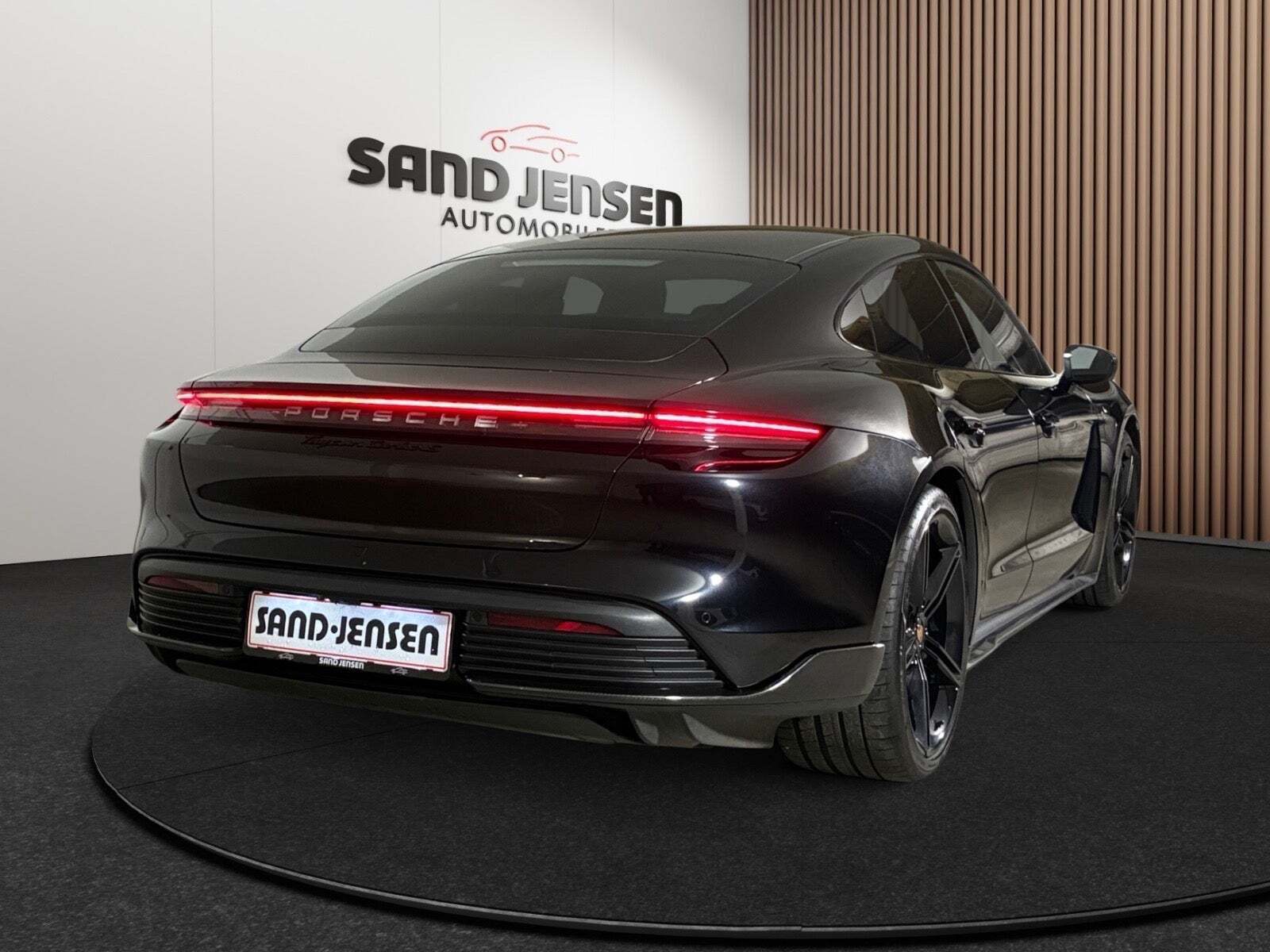 Porsche Taycan Turbo S Performance+