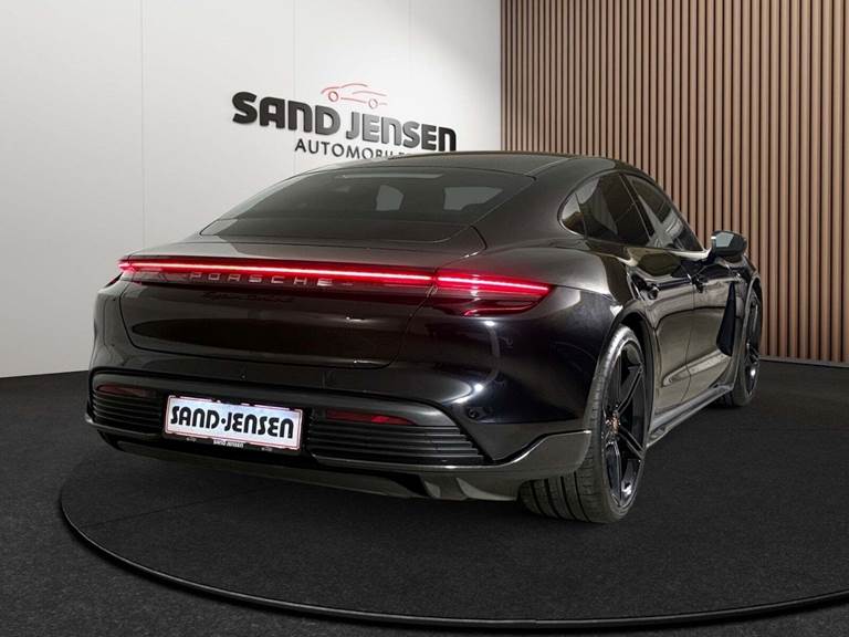 Porsche Taycan Turbo S Performance+