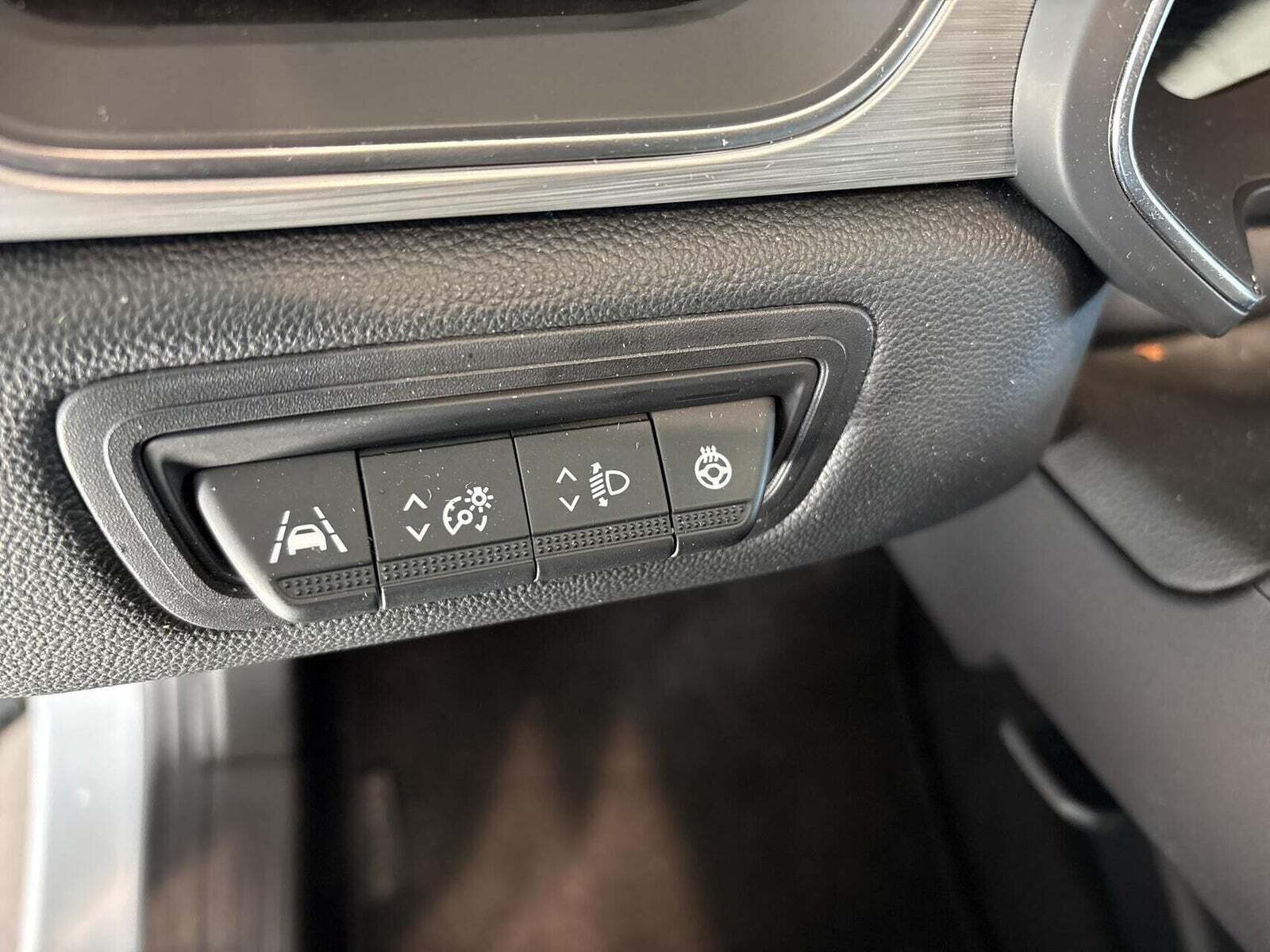 Hvid Renault Captur fra 2021