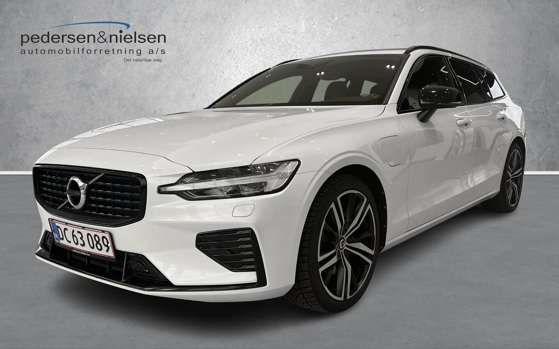 Volvo V60 2,0 T6 Recharge  Plugin-hybrid R-design 340HK Stc 8g Aut.