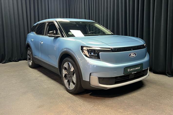 Blå Ford Explorer fra 2025