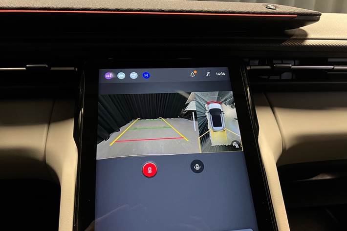 Blå Ford Explorer fra 2025