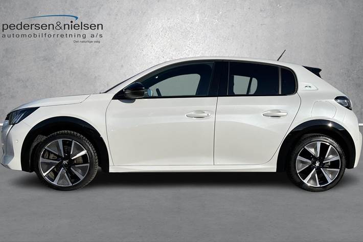 Hvid Peugeot e-208 fra 2020