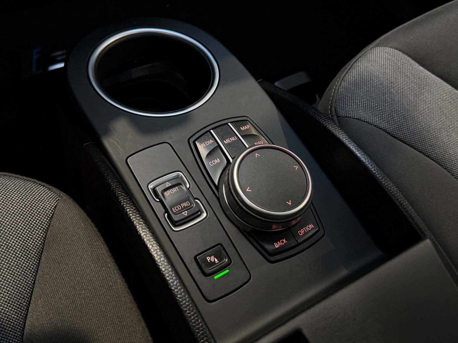 Blå BMW i3s fra 2021