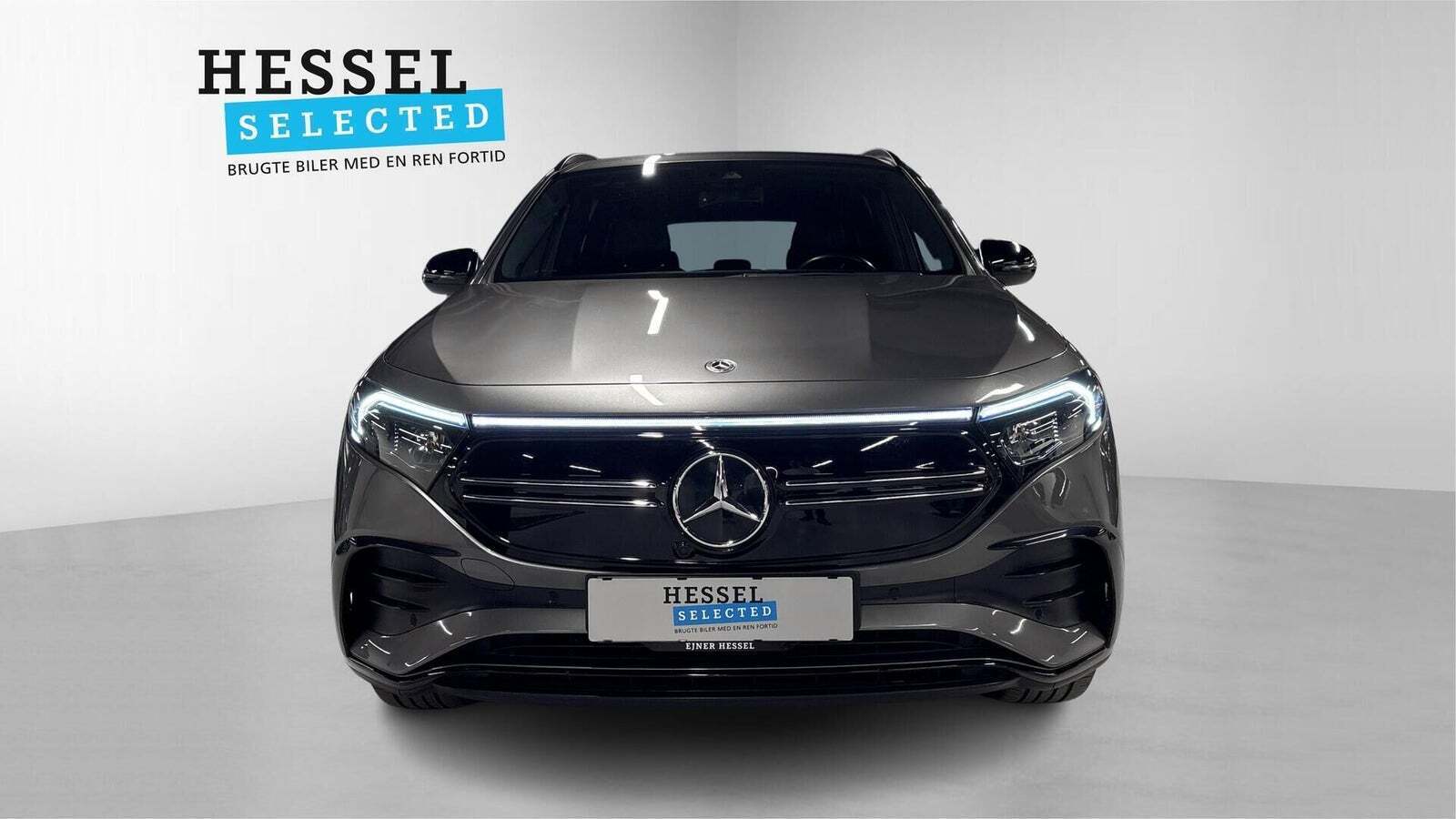 Grå Mercedes EQA250 fra 2021