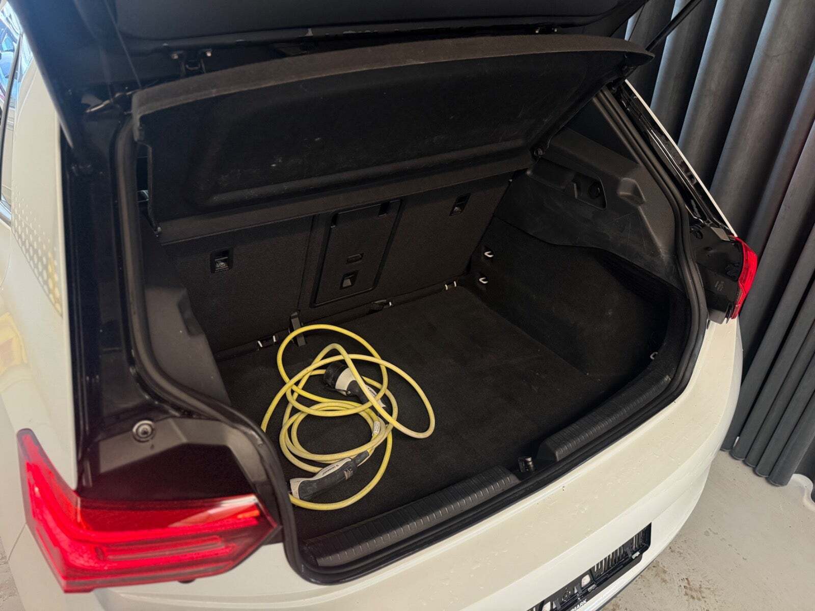 Hvid VW ID.3 fra 2021