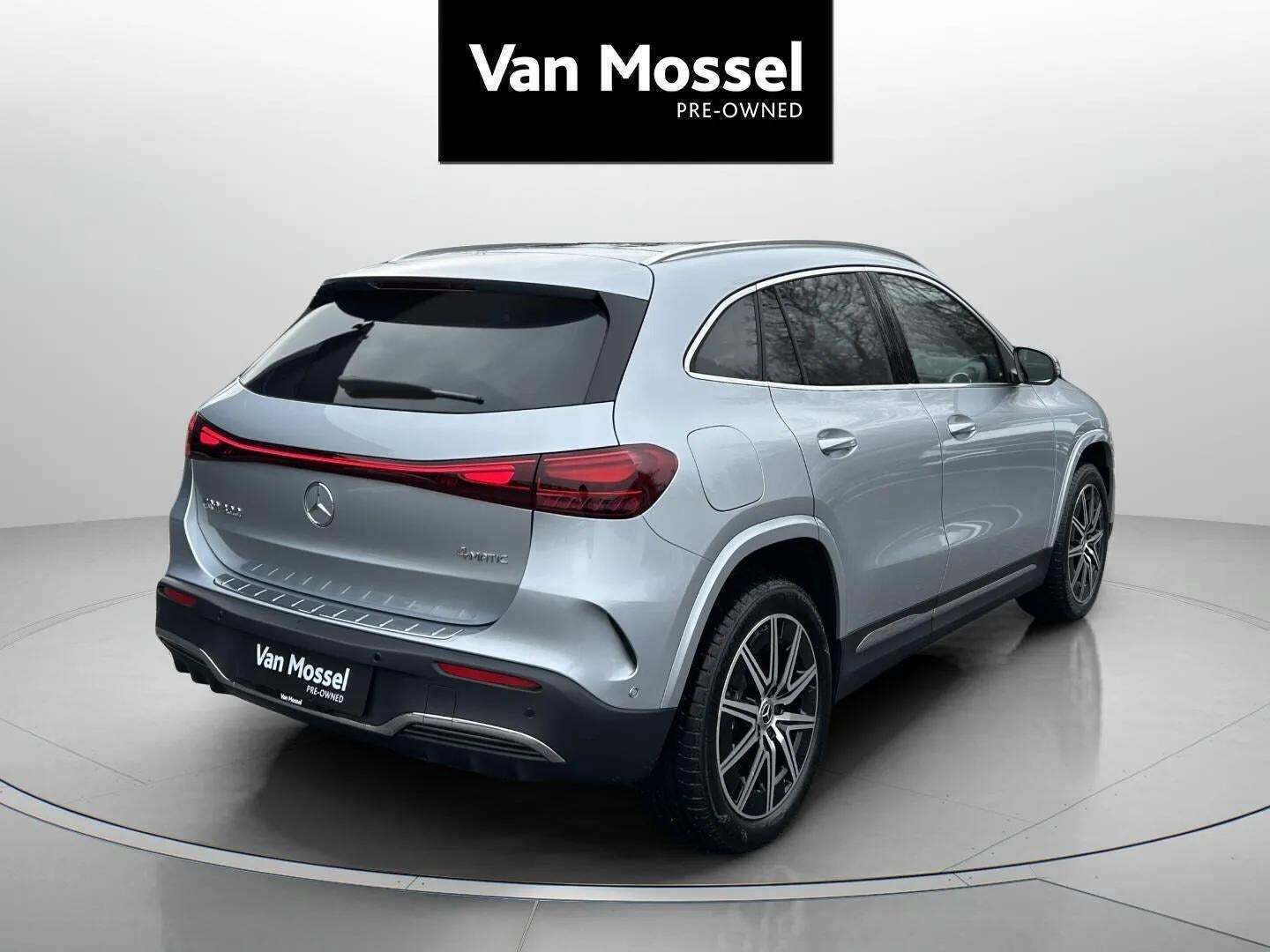 Mercedes EQA300 AMG Line 4Matic