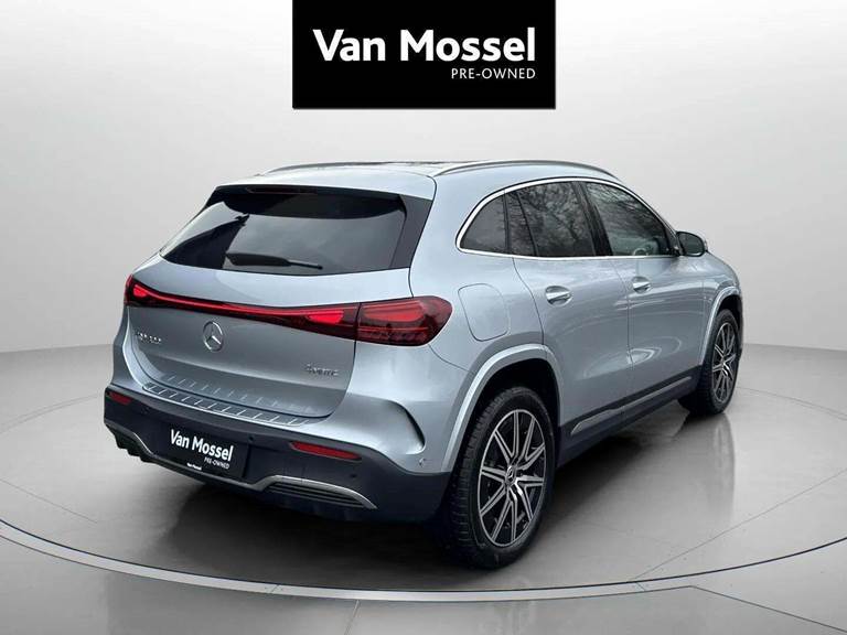 Mercedes EQA300 AMG Line 4Matic