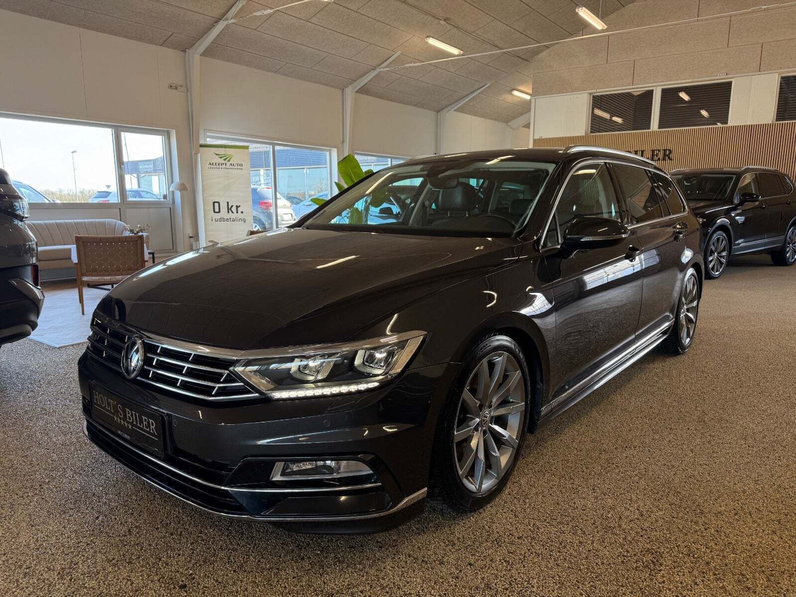 VW Passat 2,0 TSi 220 R-line Variant DSG