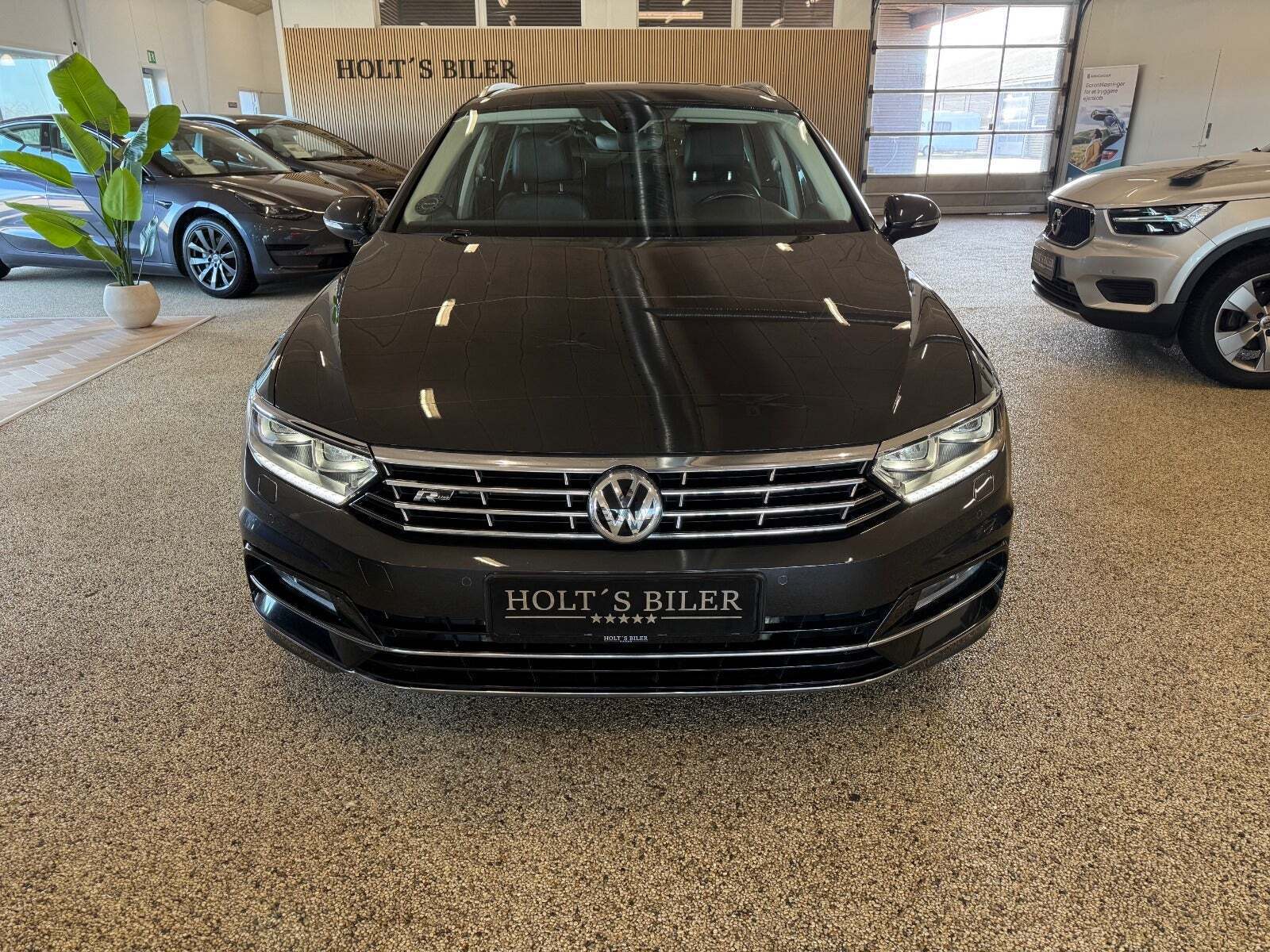 VW Passat 2,0 TSi 220 R-line Variant DSG