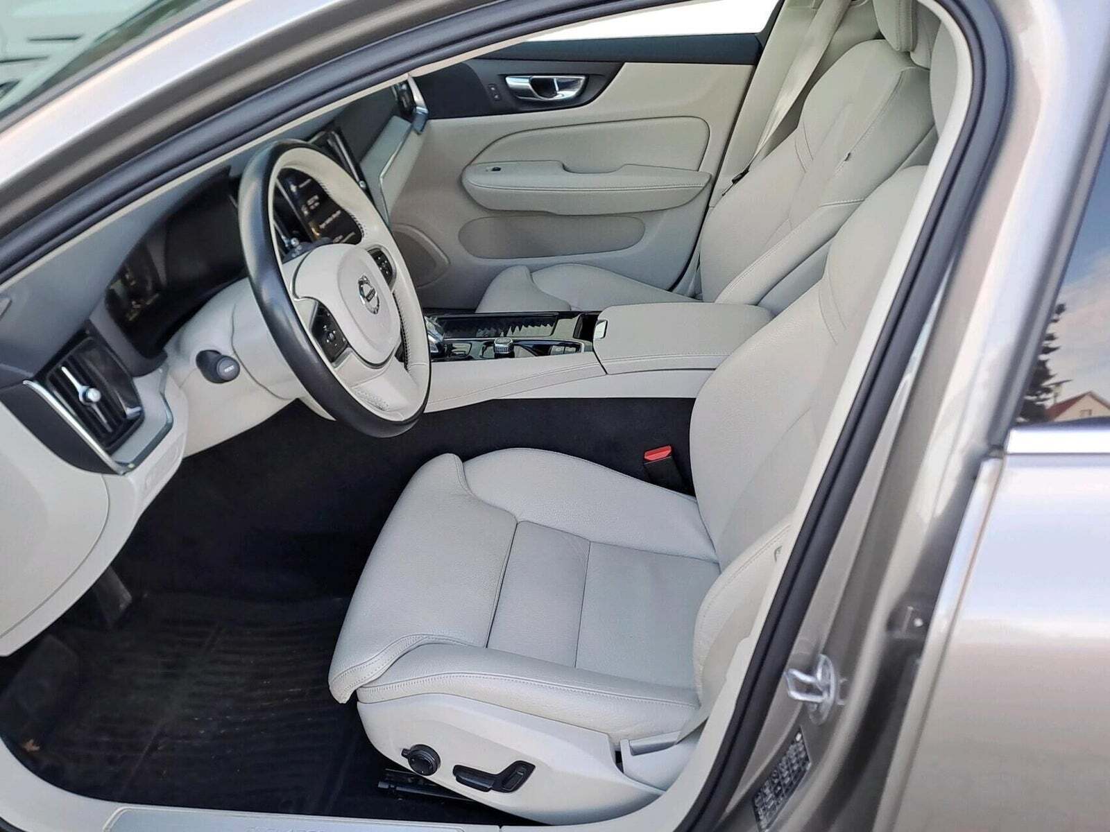 Volvo V60 2,0 T6 ReCharge Inscription aut. AWD