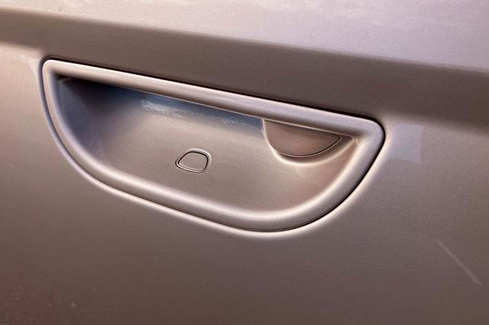 Pink Fiat 500e fra 2022