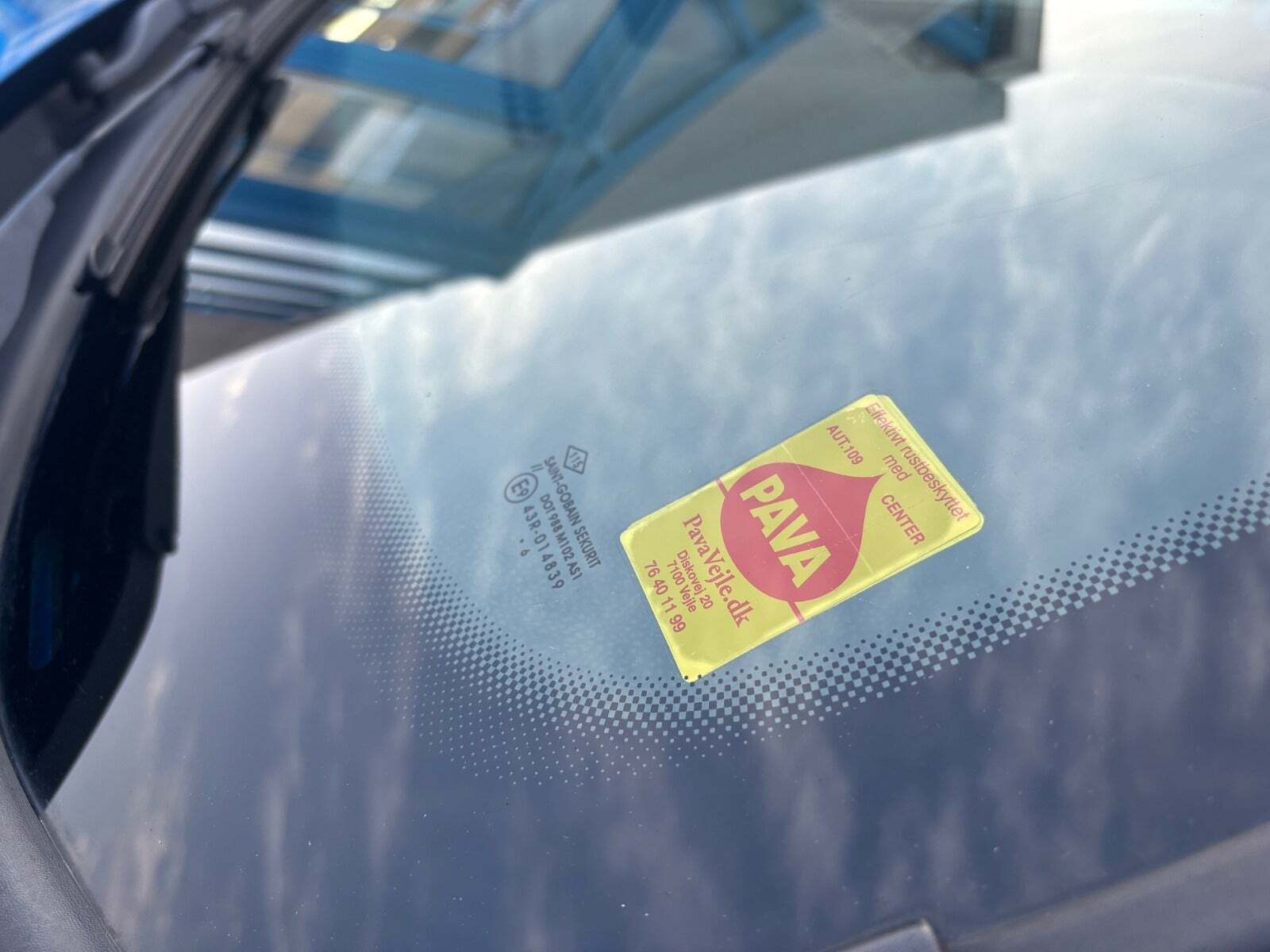 Blå Dacia Sandero Stepway fra 2016