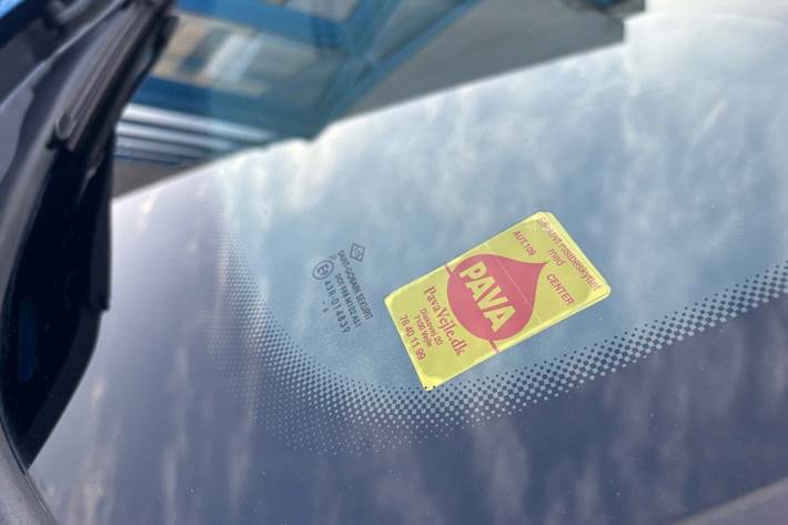 Blå Dacia Sandero Stepway fra 2016