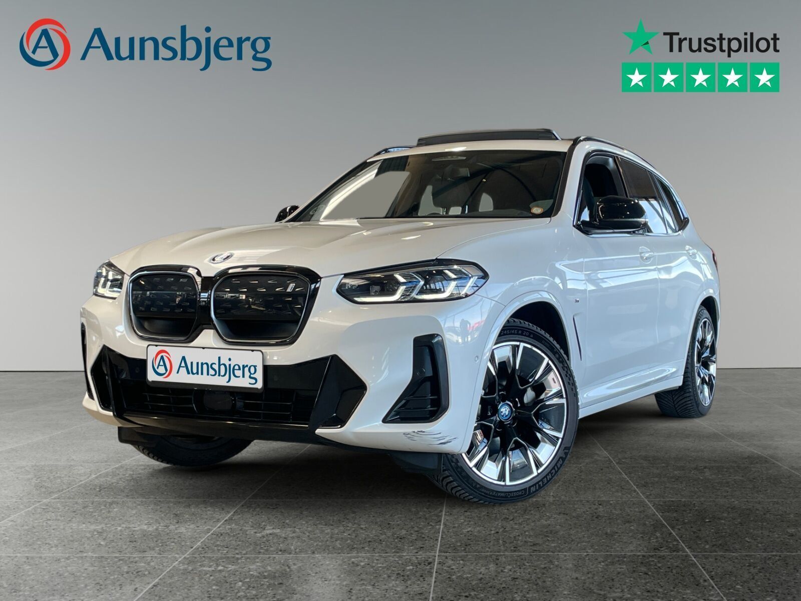 BMW iX3 Charged Plus M-Sport