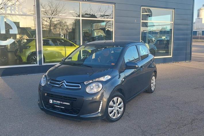 Grå Citroën C1 fra 2020 set udefra