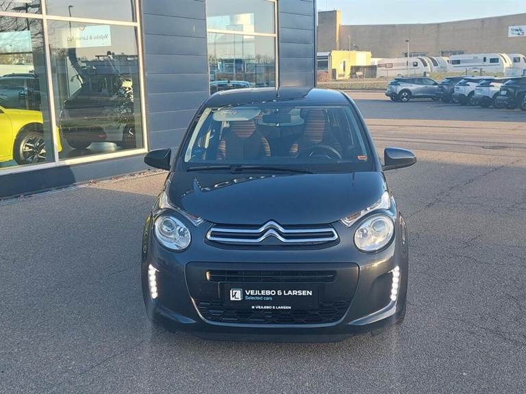 Citroën C1 1,0 VTi Attaque 72HK 5d