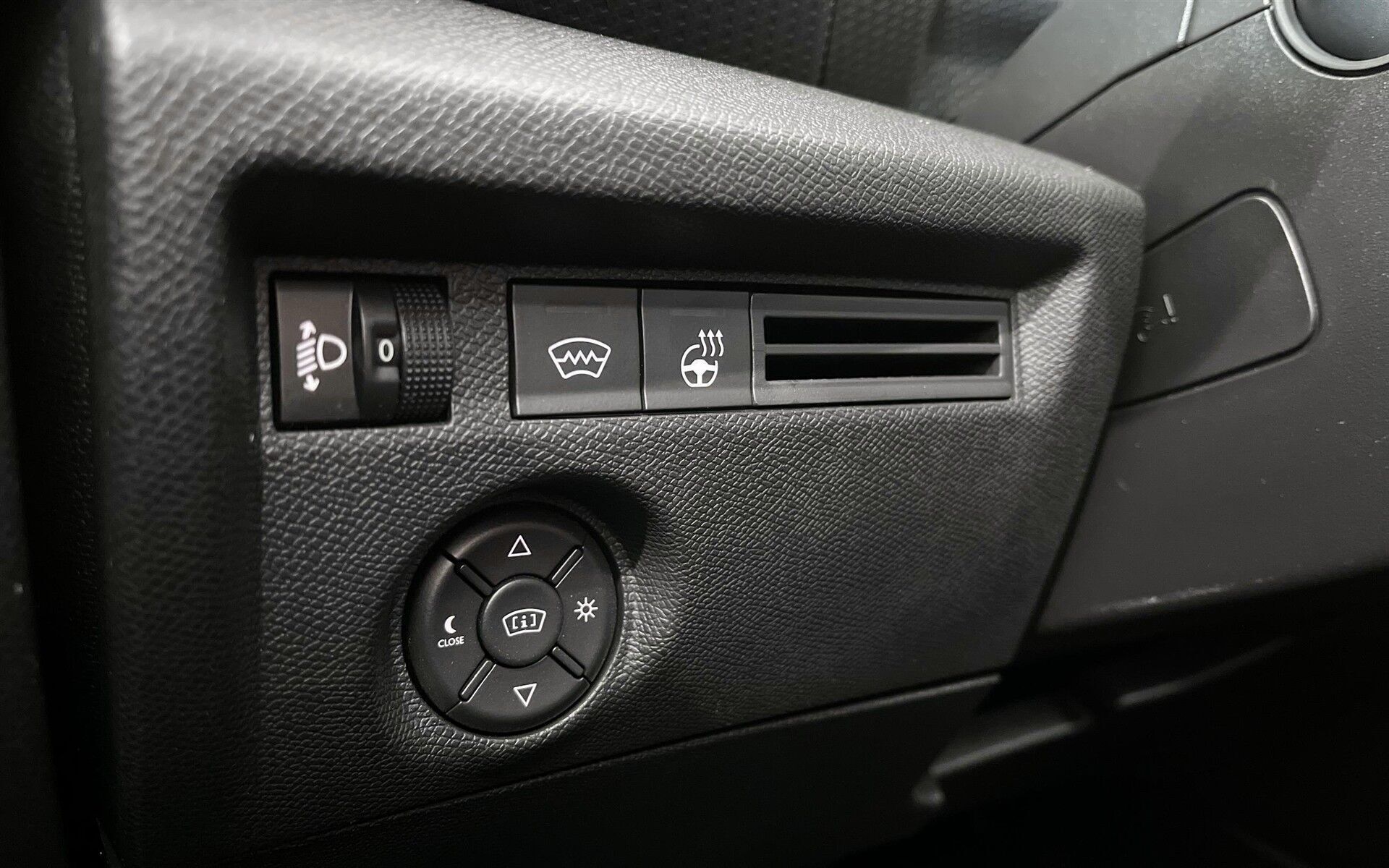 Hvid Citroën ë-C4 fra 2024