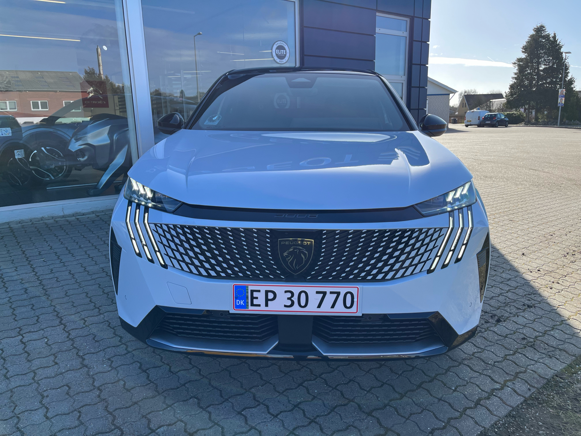 Peugeot e-3008 EL GT Pack 210HK 5d Aut.