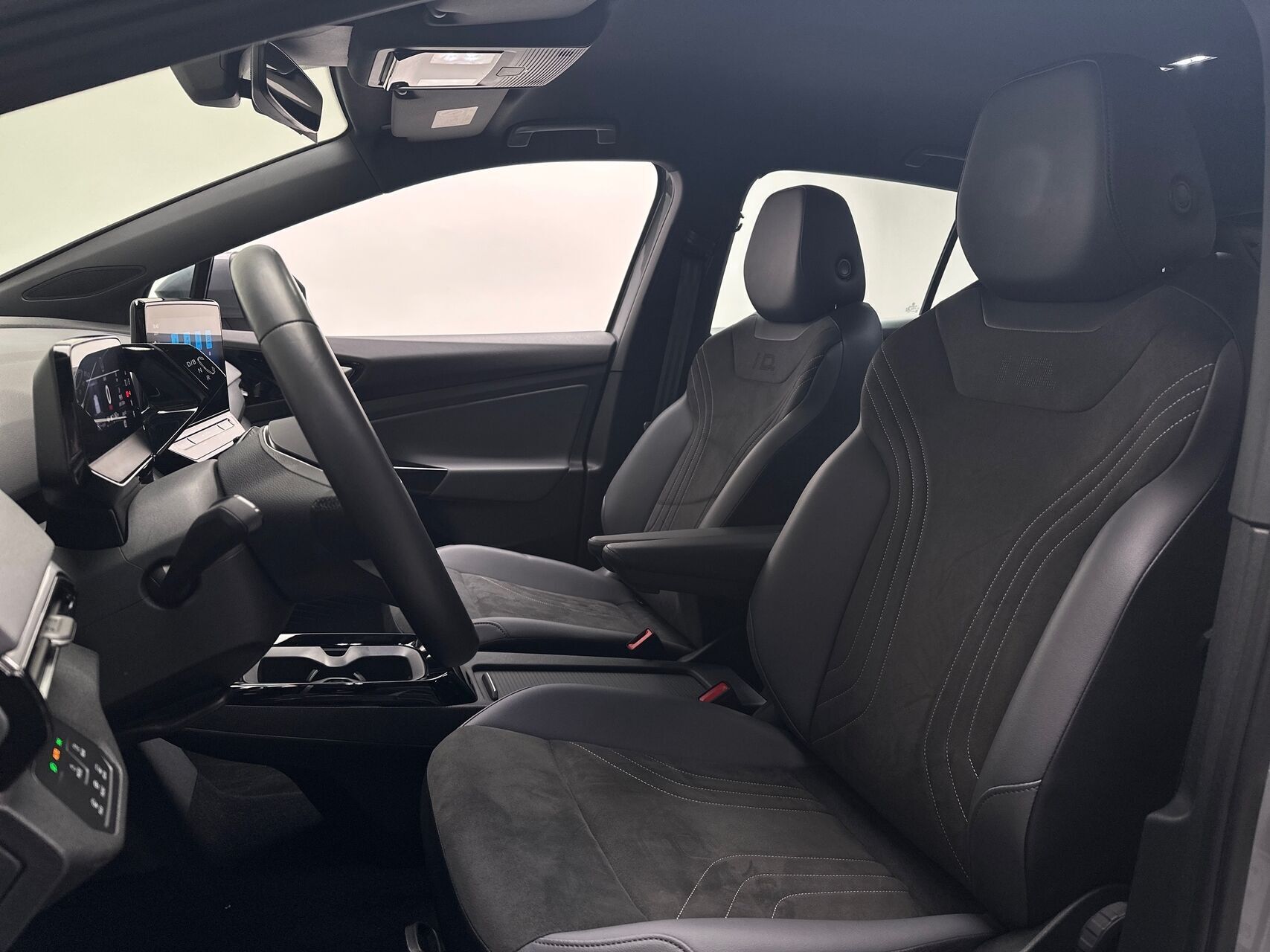 Grå VW ID.4 fra 2022