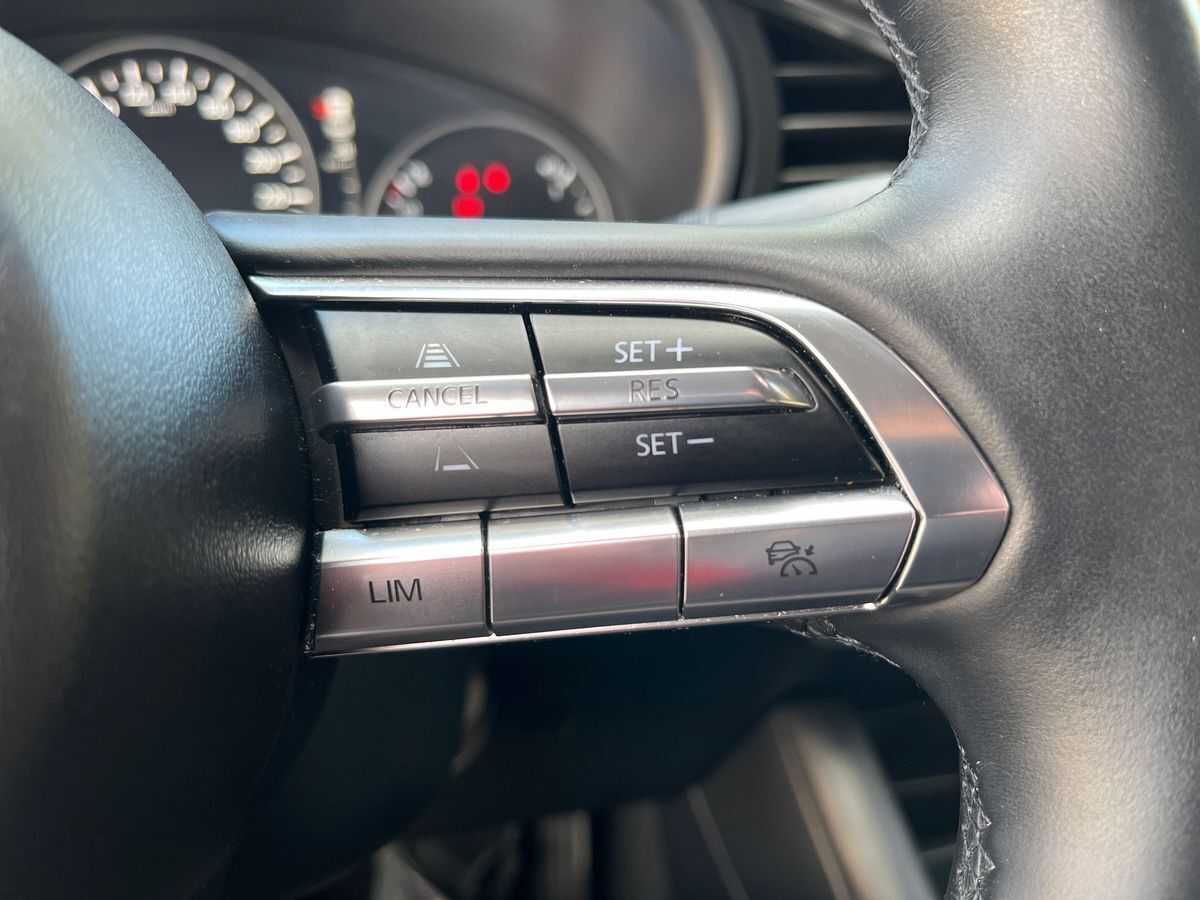 Sort Mazda 3 fra 2019