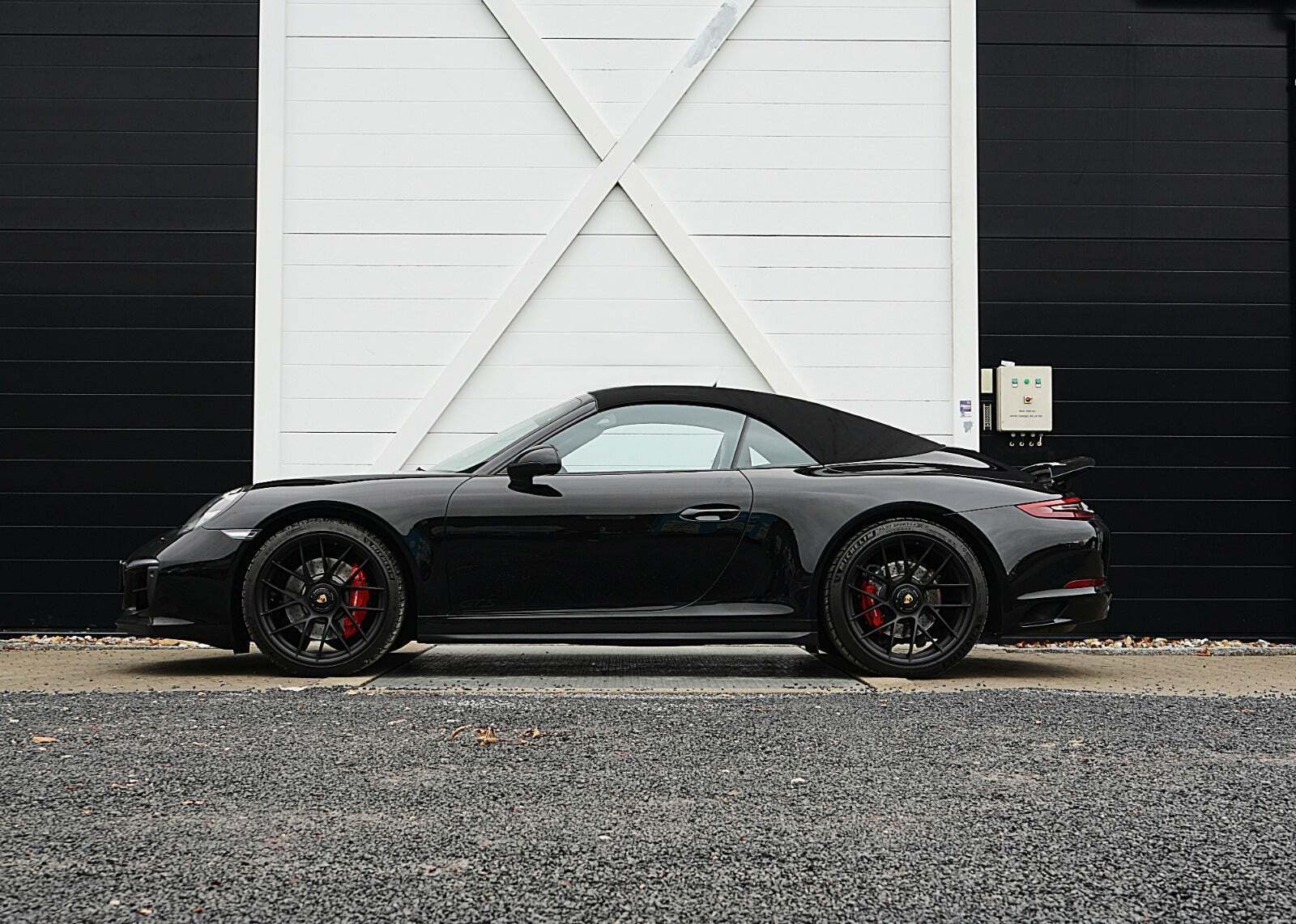 Porsche 911 Carrera 4 GTS 3,0 Cabriolet PDK