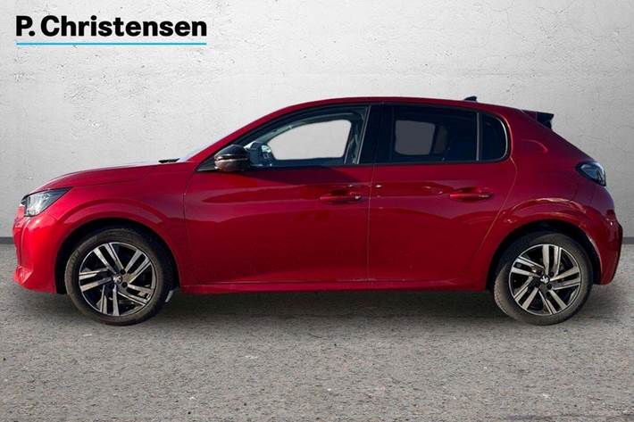Rød Peugeot 208 fra 2023