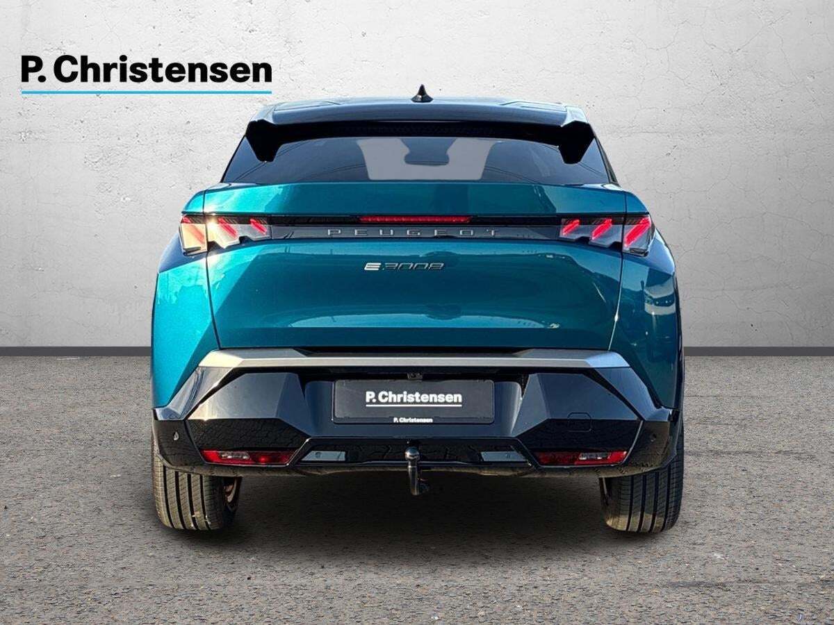 Peugeot e-3008 77 GT Pack