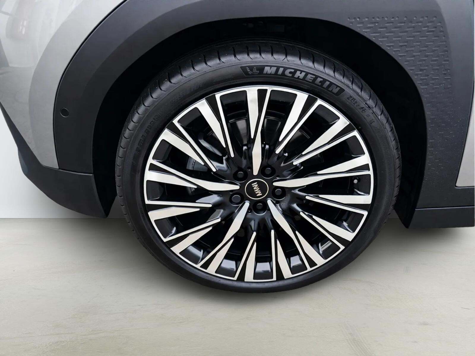 Mini Aceman E Favoured Trim L