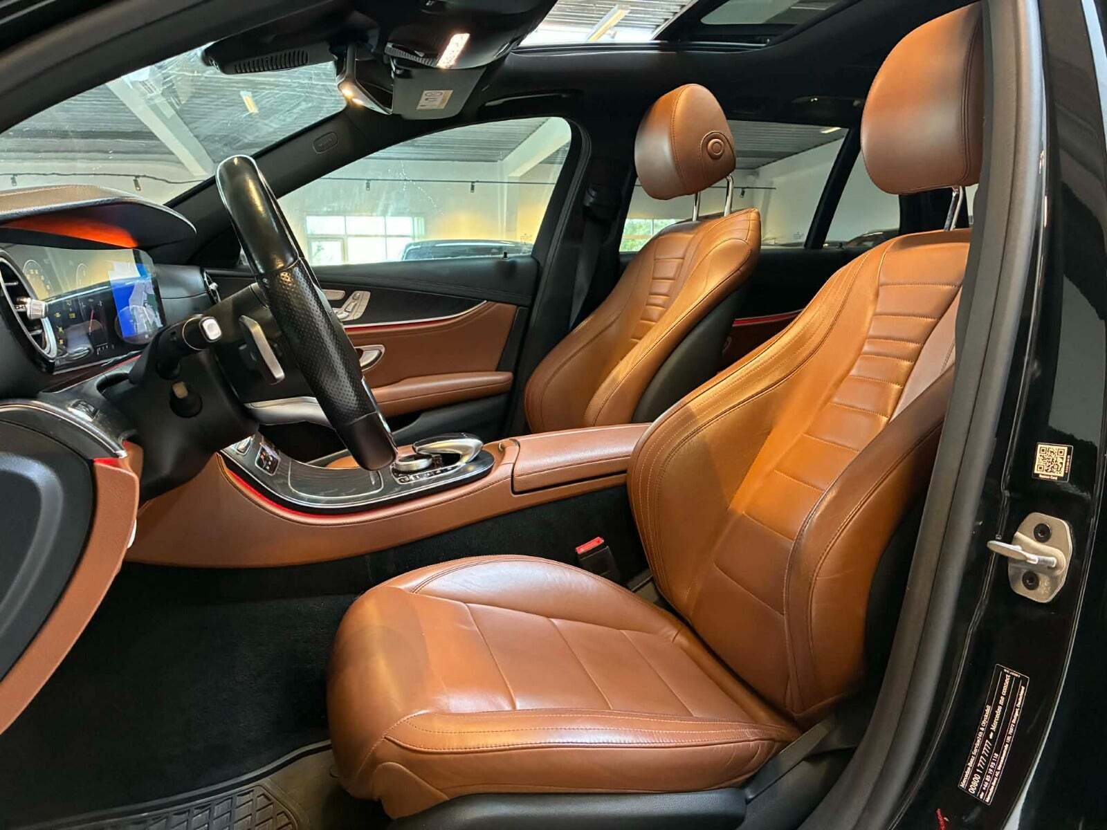 Mercedes E220 d 2,0 AMG Line stc. aut.