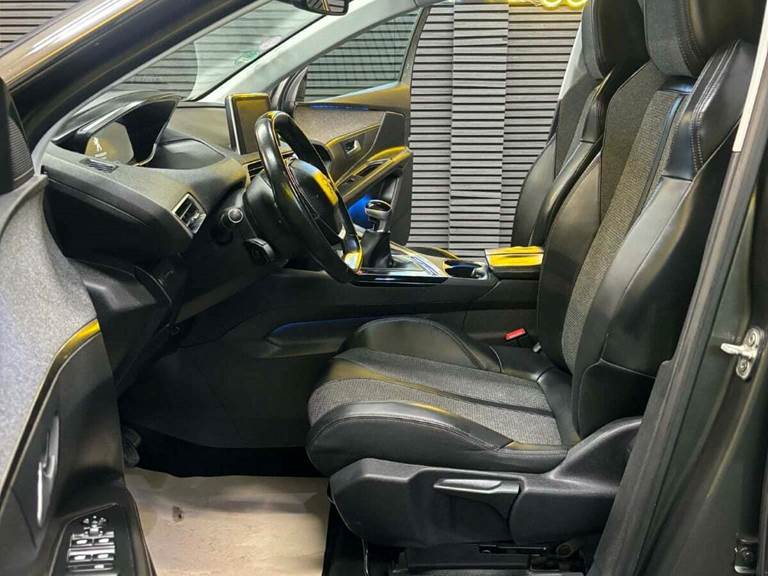 Peugeot 3008 1,2 e-THP 130 Active