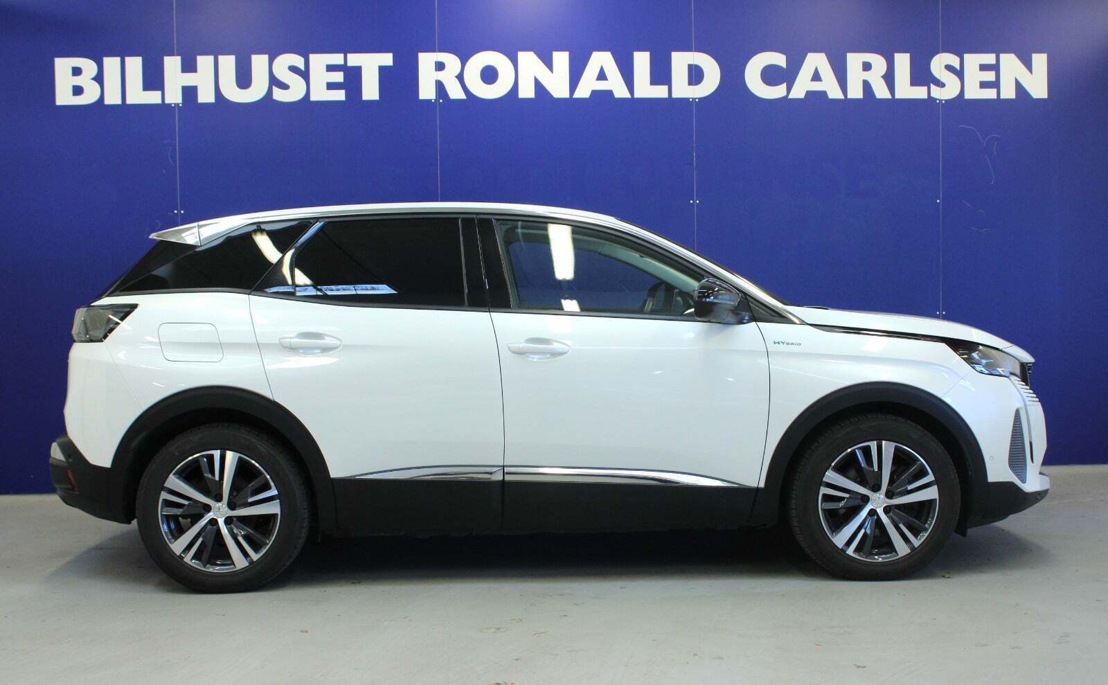 Hvid Peugeot 3008 fra 2022