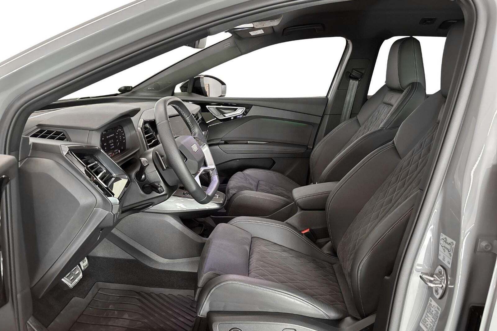 Audi Q4 e-tron 45 edition S-line