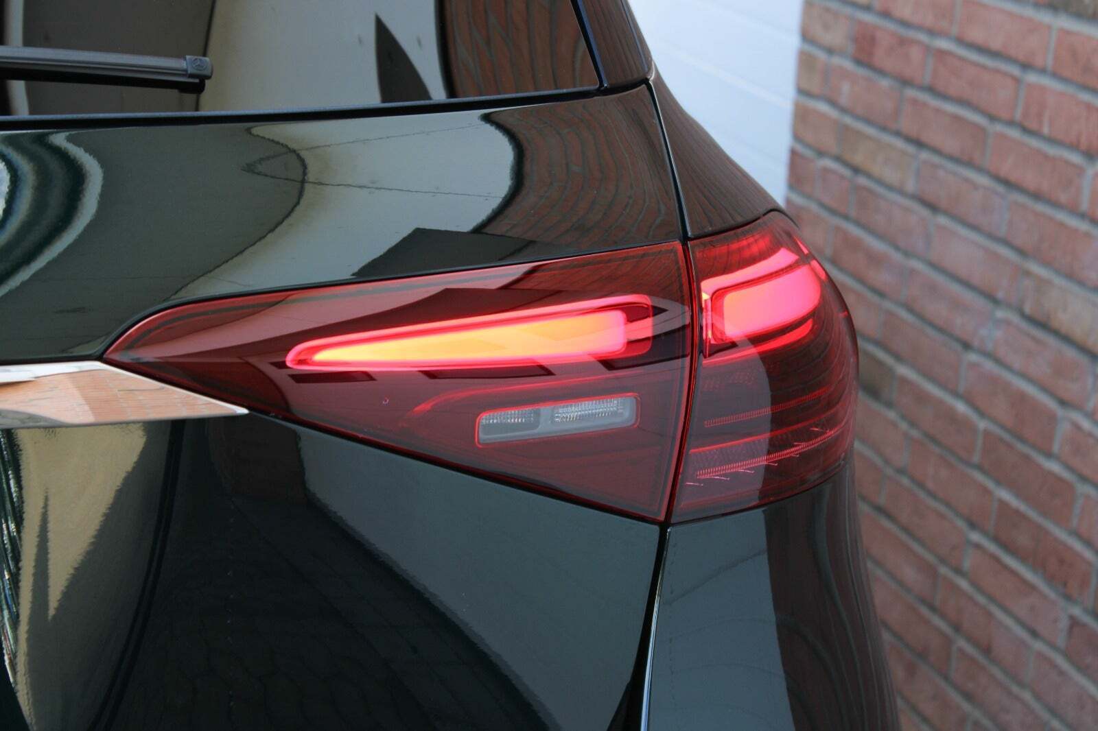 Grøn Mercedes GLE350 de fra 2024