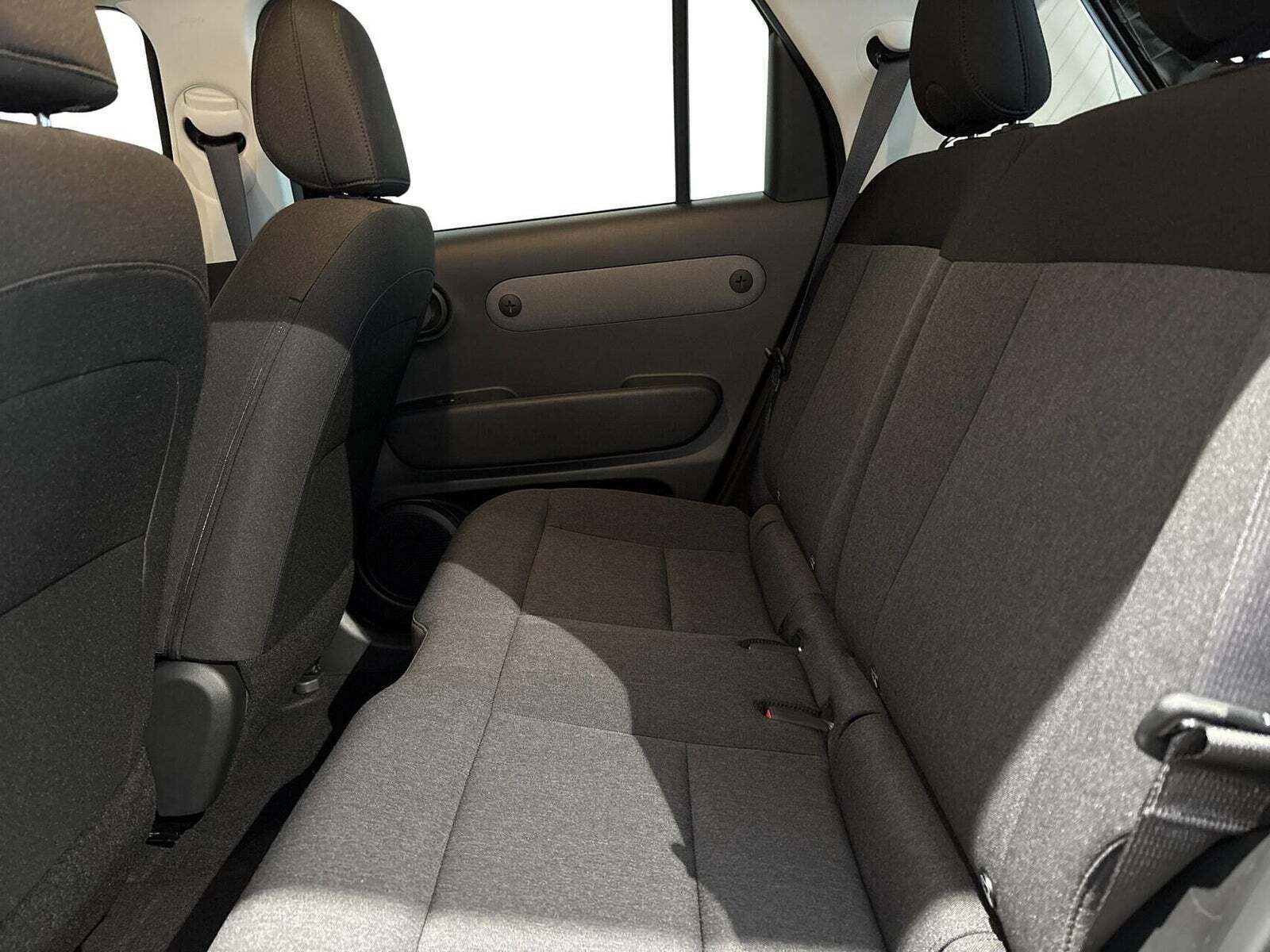 Hyundai Inster 49 Essential