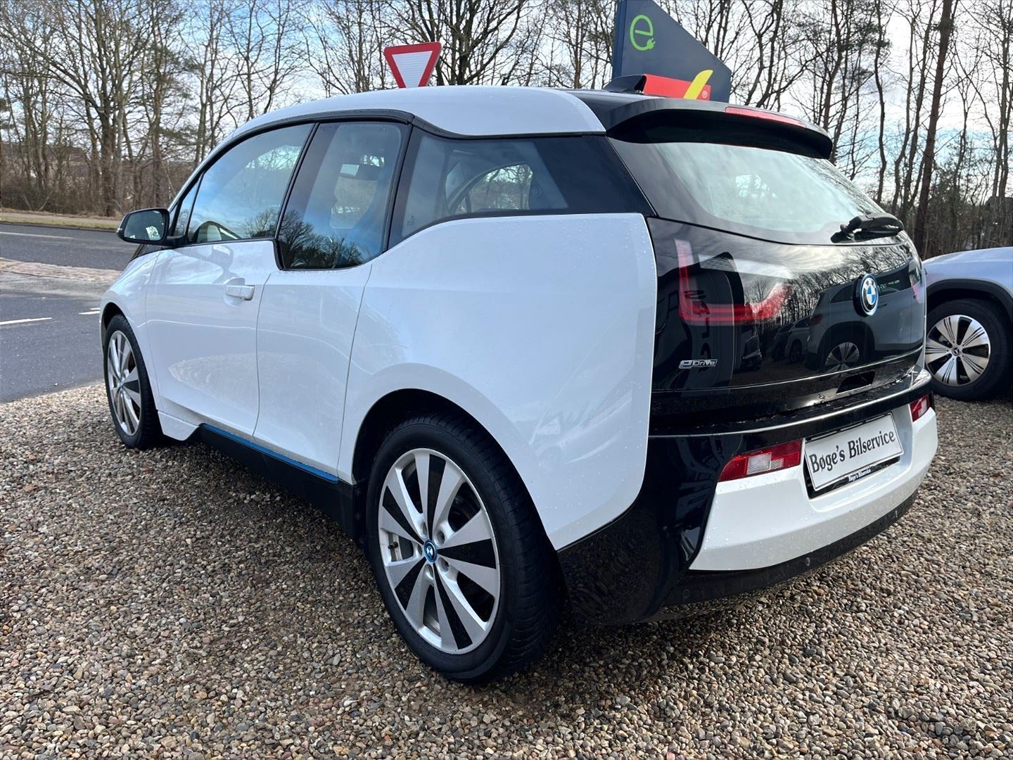BMW i3 BEV
