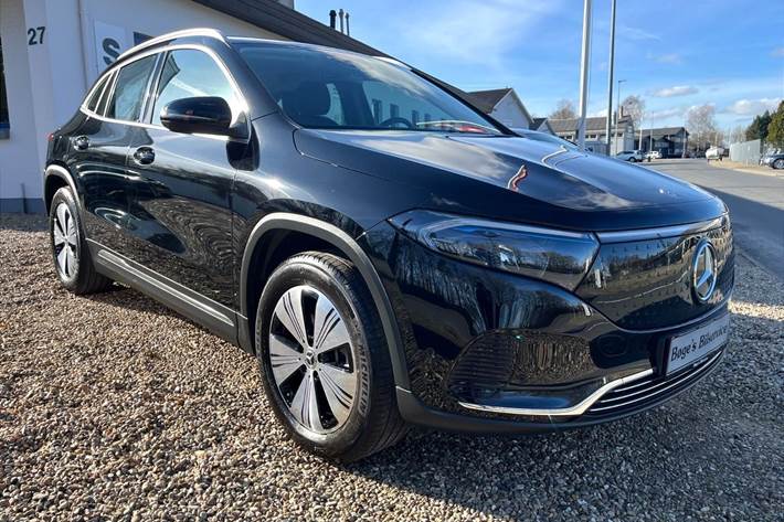 Sort Mercedes EQA 250 fra 2024
