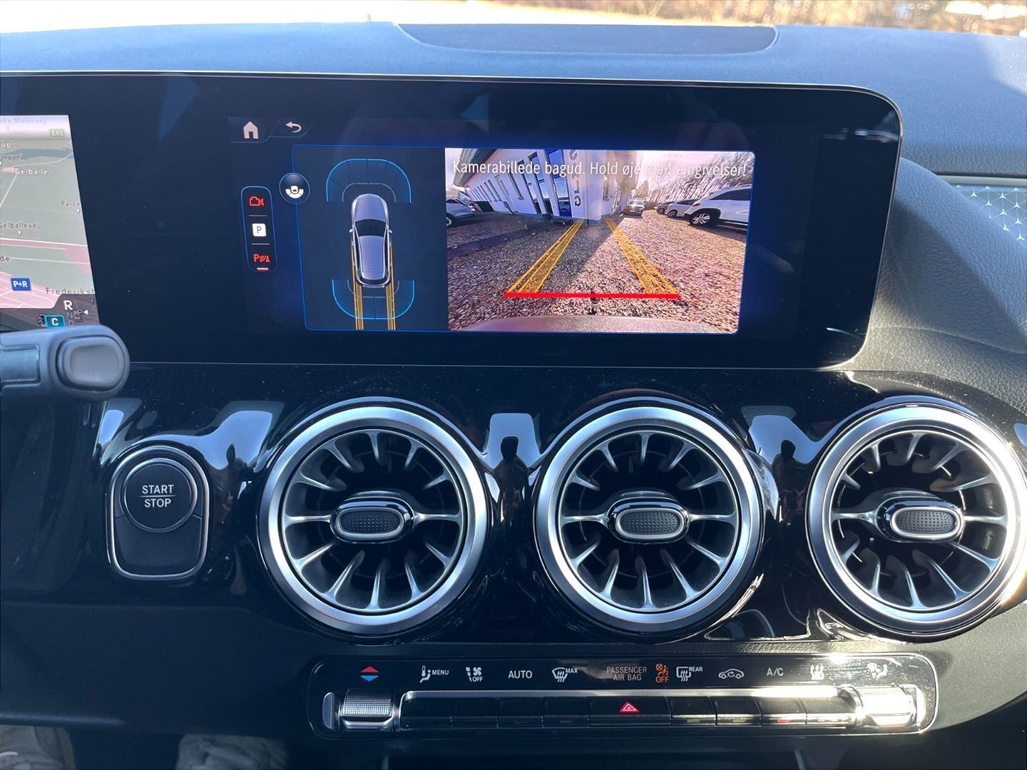 Sort Mercedes EQA 250 fra 2024