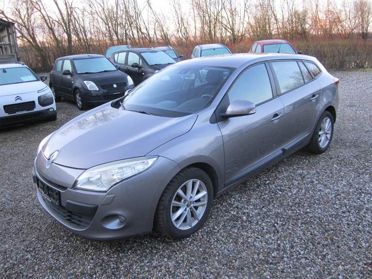 Renault Mégane 1,6 Touring 1,6 16V Beat Up 110HK Stc