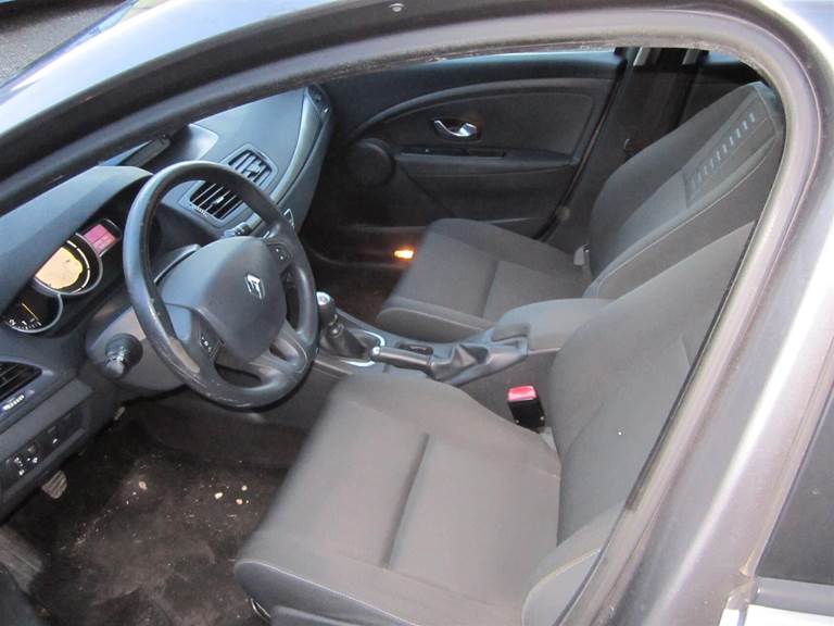 Renault Mégane 1,6 Touring 1,6 16V Beat Up 110HK Stc