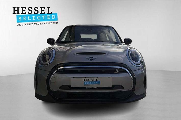 Sølv Mini Cooper SE fra 2023