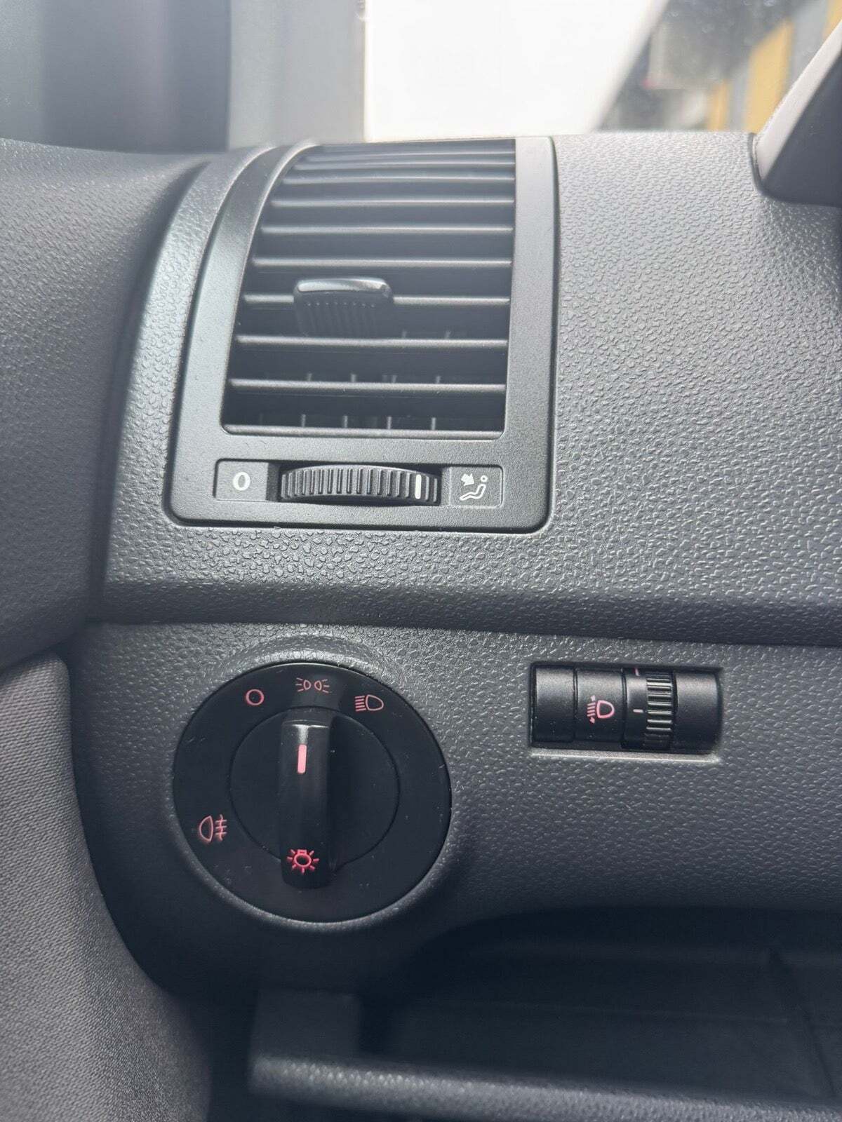 VW Polo 1,4 Trendline 75