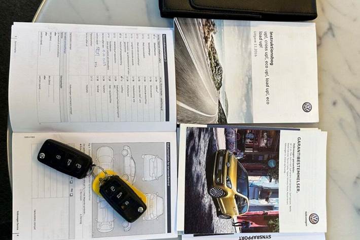 Hvid VW UP! fra 2017