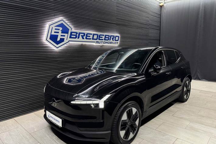 undefined Volvo EX30 fra 2024 set udefra