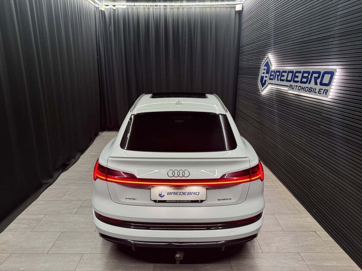 Audi e-tron 55 S-line Sportback quattro