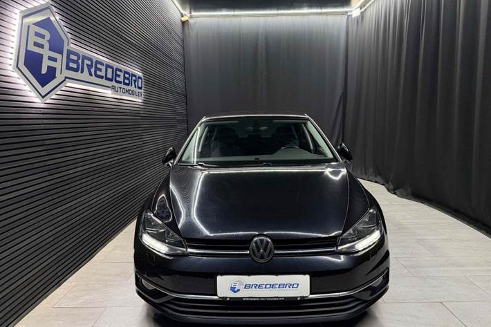 Sort VW Golf VII fra 2018