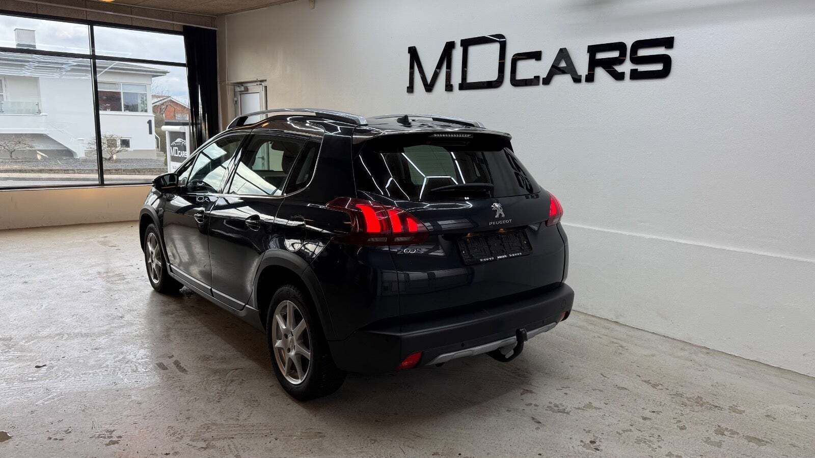 Peugeot 2008 1,2 PureTech 110 Allure Sky EAT6