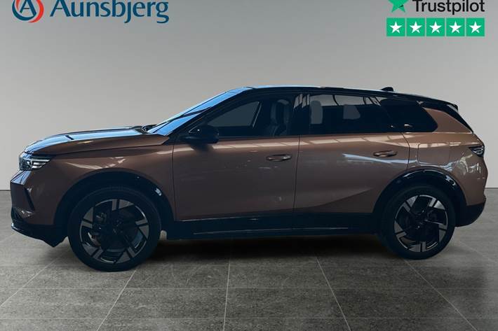 Bronze Opel Grandland-e fra 2025