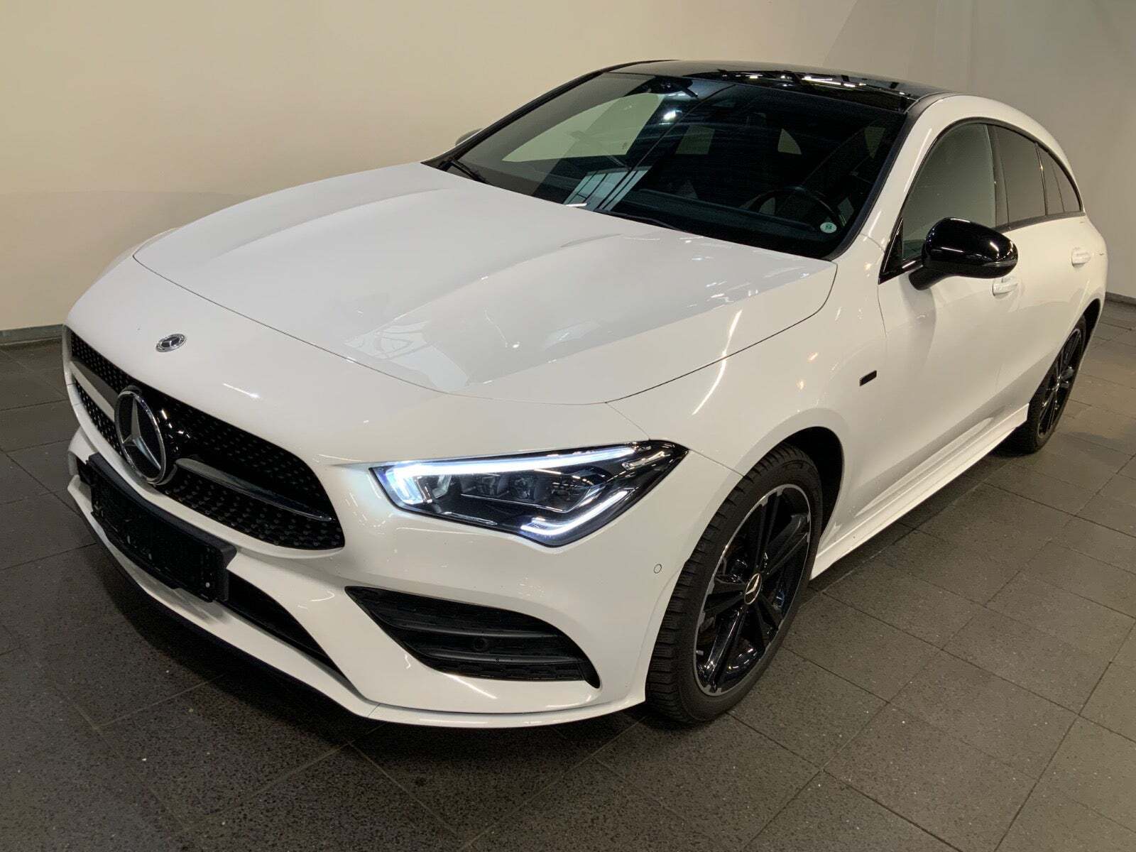 Mercedes CLA250 e 1,3 AMG Line Shooting Brake aut.