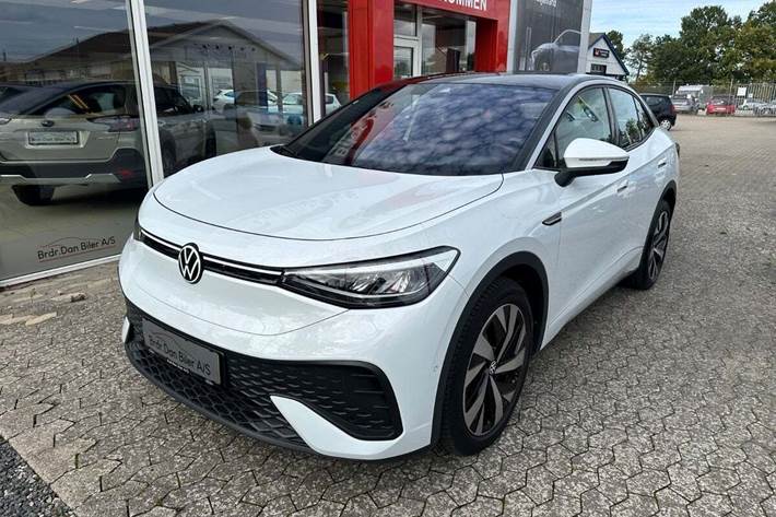 Hvid VW ID.5 fra 2023 set udefra